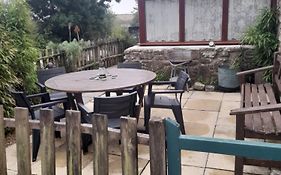 Granite Country Cottage West Of Penzance